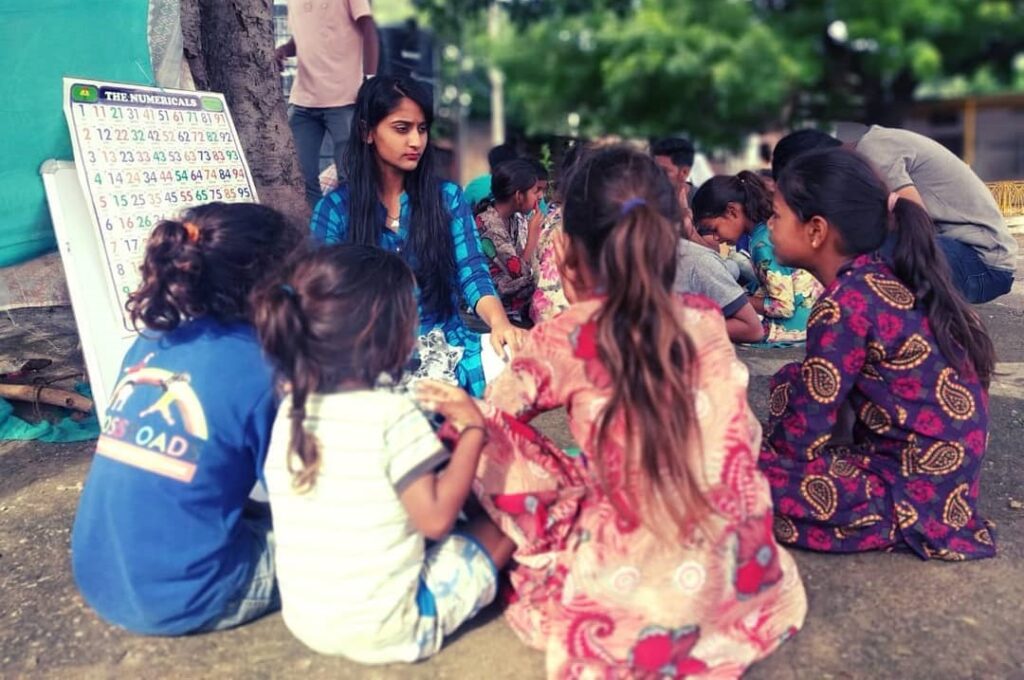 Active volunteer turns to be a good supporter #ngo #help #needy #nonprofitorganization #udaipur #udaipurblog #udaipurtime